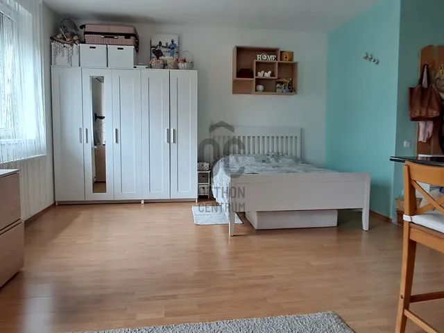 Eladó lakás Budapest XIII. kerület, Lőportárdűlő 36 nm