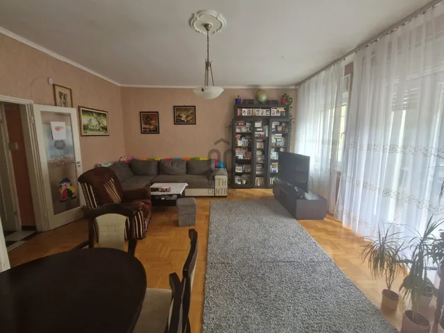 Eladó ház Budapest XIV. kerület, Alsórákos 288 nm