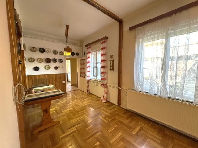 Eladó ház Budapest XVI. kerület, Sashalom 155 nm