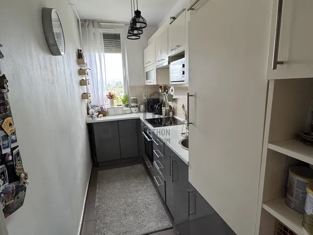 Eladó lakás Budapest XIV. kerület, Herminamező 42 nm