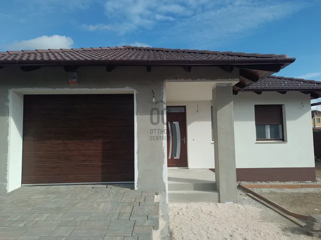 Eladó ház Érd, Dombosváros 150 nm