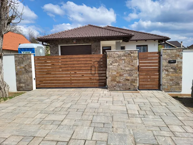 Eladó ház Érd, Dombosváros 150 nm