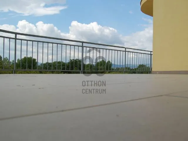 Eladó lakás Dunakeszi 109 nm