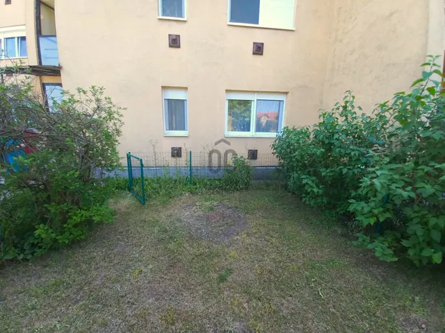 Eladó lakás Dunakeszi, Kiserdő utca 63 nm