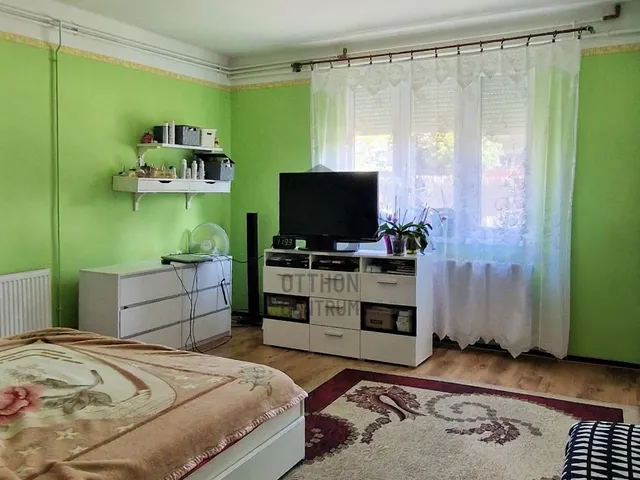 Eladó ház Erdőkertes 176 nm