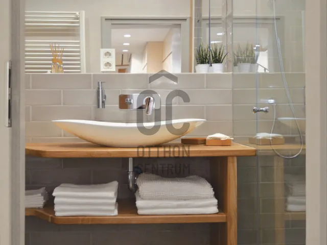 Eladó lakás Budapest VI. kerület, Diplomatanegyed 41 nm