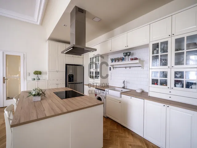 Eladó lakás Budapest XIV. kerület, Istvánmező 136 nm