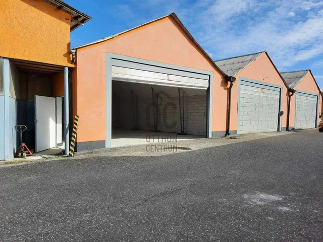 Kiadó kereskedelmi és ipari ingatlan Solymár 20 nm