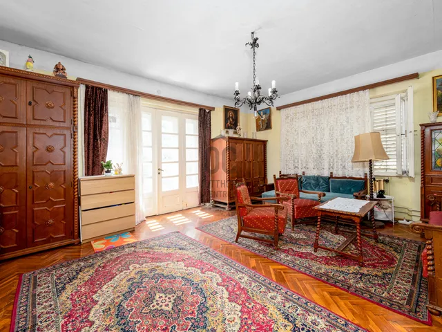 Eladó ház Budapest II. kerület, Zöldmál 108 nm
