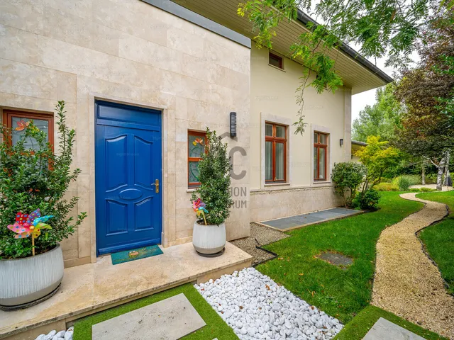 Eladó ház Budapest II. kerület, Adyliget 480 nm