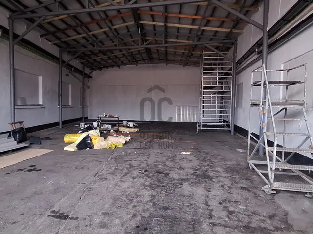 Kiadó kereskedelmi és ipari ingatlan Solymár 125 nm