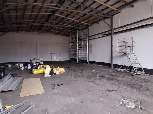 Kiadó kereskedelmi és ipari ingatlan Solymár 125 nm