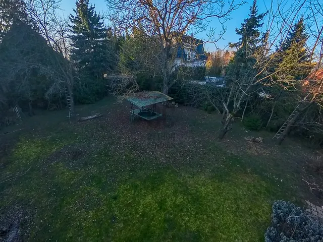 Eladó telek Budapest II. kerület, Széphalom 1383 nm