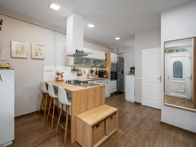 Eladó lakás Budapest XII. kerület, Németvölgy 76 nm