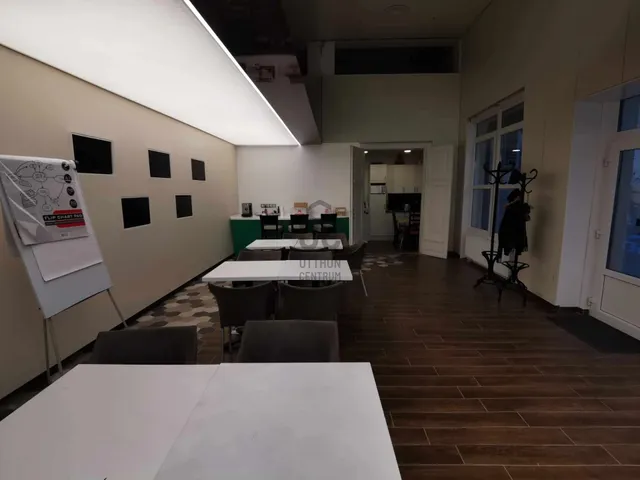 Eladó kereskedelmi és ipari ingatlan Budapest VIII. kerület, Palotanegyed 80 nm