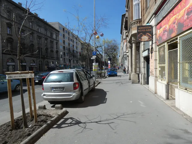 Eladó kereskedelmi és ipari ingatlan Budapest VIII. kerület, Corvin negyed 37 nm