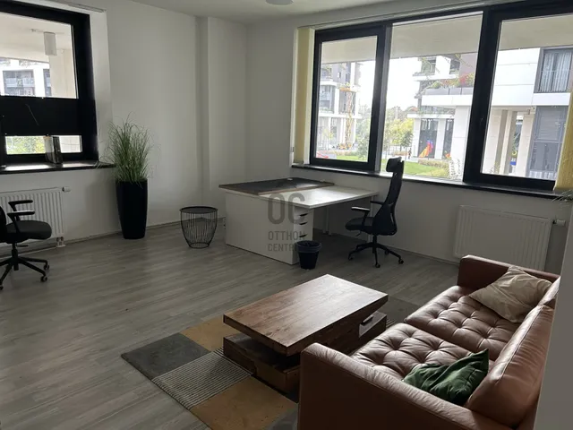 Kiadó kereskedelmi és ipari ingatlan Budapest IV. kerület, Újpest 60 nm