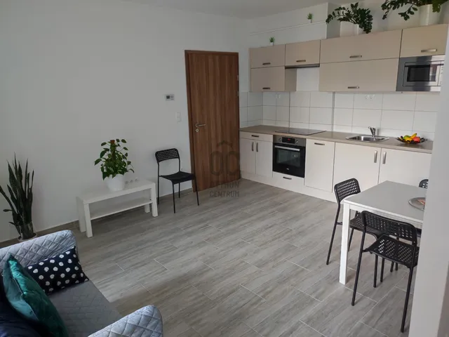 Kiadó lakás Budapest VIII. kerület, Corvin negyed 41 nm