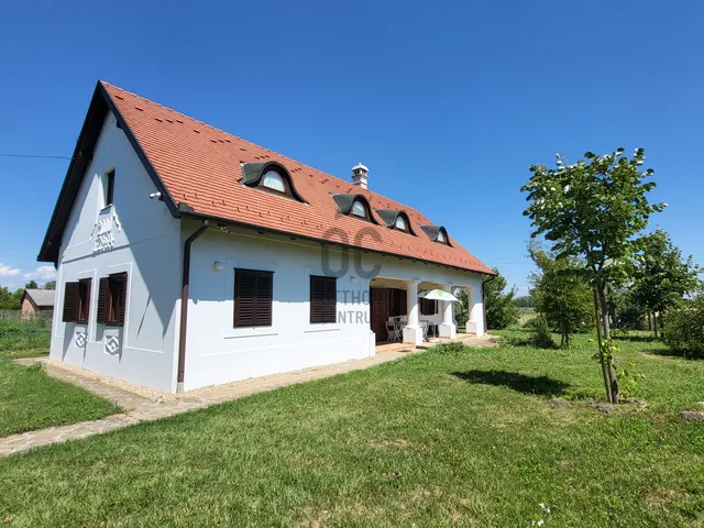 Eladó ház Kiskunlacháza 170 nm