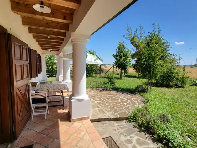 Eladó ház Kiskunlacháza 170 nm