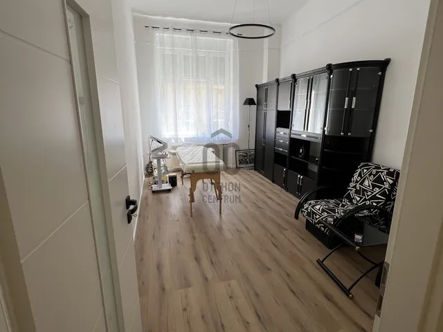 Kiadó lakás Budapest VIII. kerület, Palotanegyed 70 nm