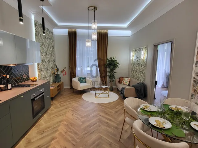 Eladó lakás Budapest VIII. kerület, Corvin negyed 67 nm