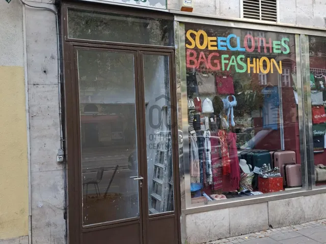 Eladó kereskedelmi és ipari ingatlan Budapest IX. kerület, Belső Ferencváros 257 nm