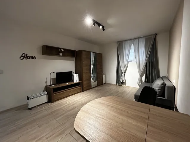 Eladó lakás Budapest VIII. kerület 28 nm