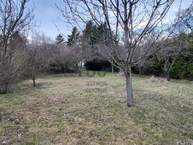 Eladó telek Solymár 986 nm