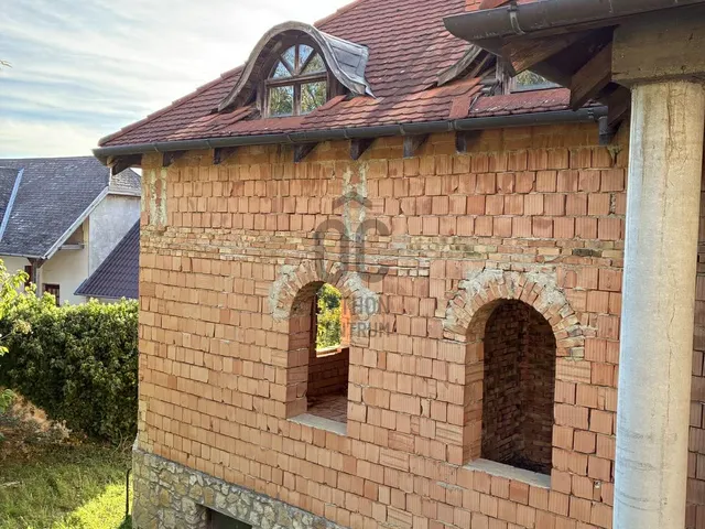 Eladó ház Keszthely, Kertváros 300 nm