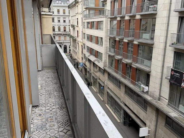 Kiadó lakás Budapest VI. kerület 64 nm