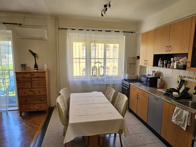 Eladó lakás Budapest VIII. kerület, Corvin negyed 69 nm
