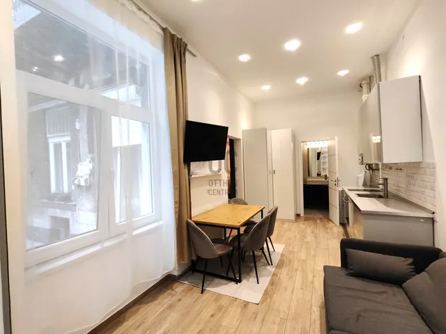 Eladó lakás Budapest VIII. kerület, Corvin negyed, Kisfaludy utca 34 nm