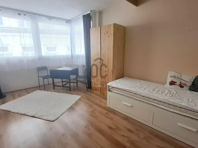 Eladó lakás Budapest VIII. kerület, Palotanegyed 27 nm