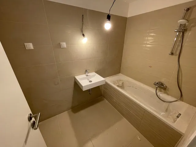 Eladó lakás Budapest XIII. kerület, Lőportárdűlő 59 nm