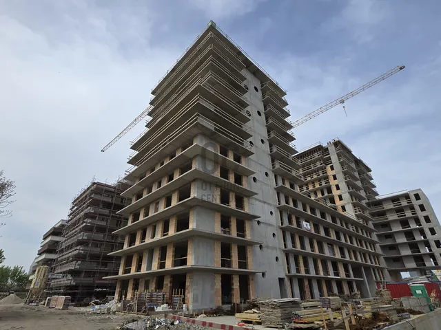 Eladó kereskedelmi és ipari ingatlan Budapest XIII. kerület, Angyalföld 33 nm