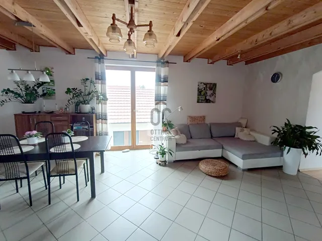 Eladó ház Budakalász 180 nm