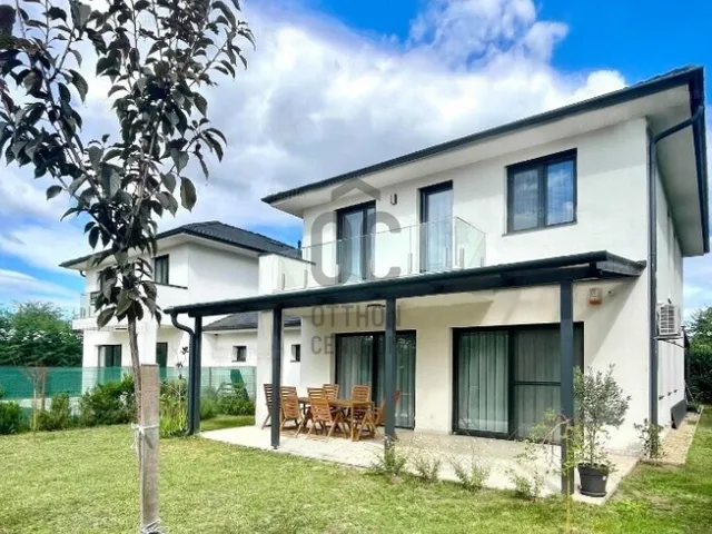 Eladó ház Fót 155 nm