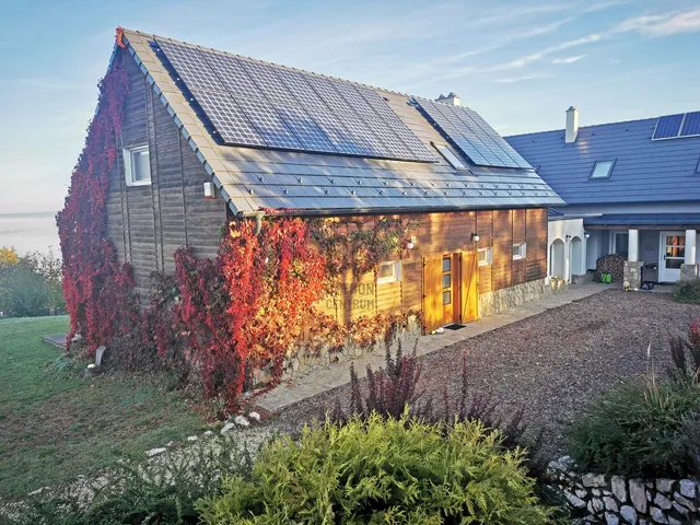 Eladó ház Lovasberény 366 nm