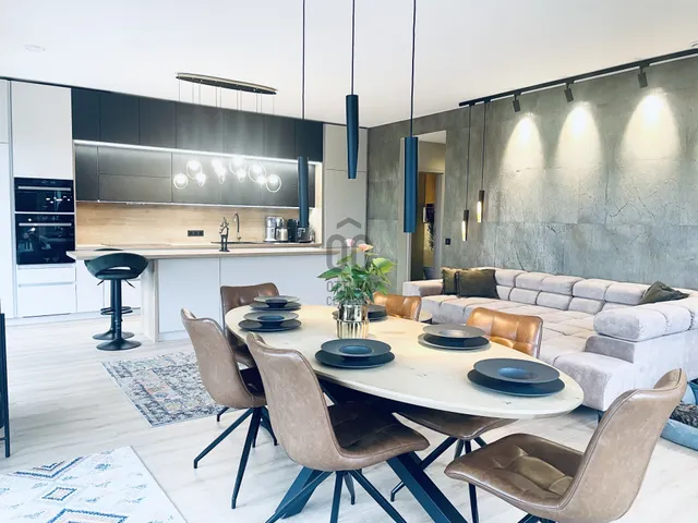 Kiadó lakás Budapest III. kerület, Mátyáshegy 94 nm