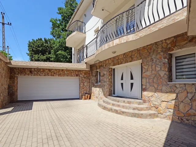 Eladó ház Diósd 388 nm