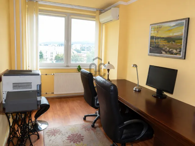 Kiadó kereskedelmi és ipari ingatlan Budapest XIII. kerület, Lőportárdűlő 61 nm
