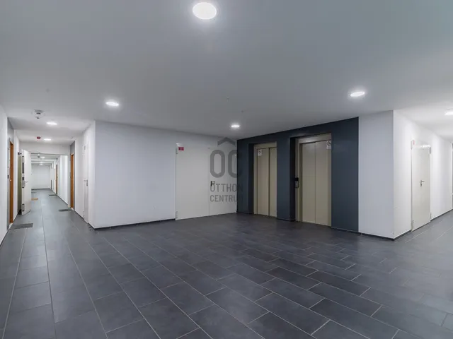 Eladó lakás Budapest XIII. kerület, Lőportárdűlő 87 nm