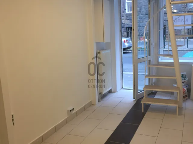 Kiadó kereskedelmi és ipari ingatlan Budapest II. kerület 12 nm