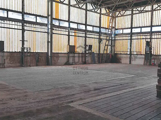 Kiadó kereskedelmi és ipari ingatlan Tököl 676 nm