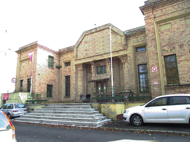 Kiadó kereskedelmi és ipari ingatlan Budapest XXII. kerület, Budafok 940 nm
