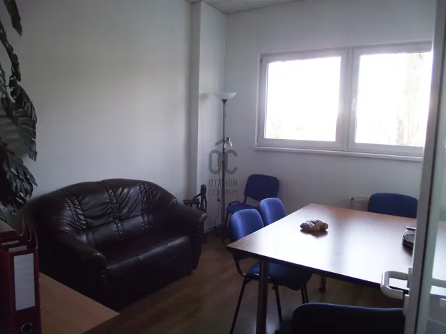 Kiadó kereskedelmi és ipari ingatlan Budapest XXII. kerület, Budafok