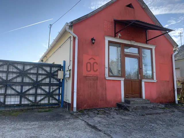 Eladó kereskedelmi és ipari ingatlan Kehidakustány 227 nm