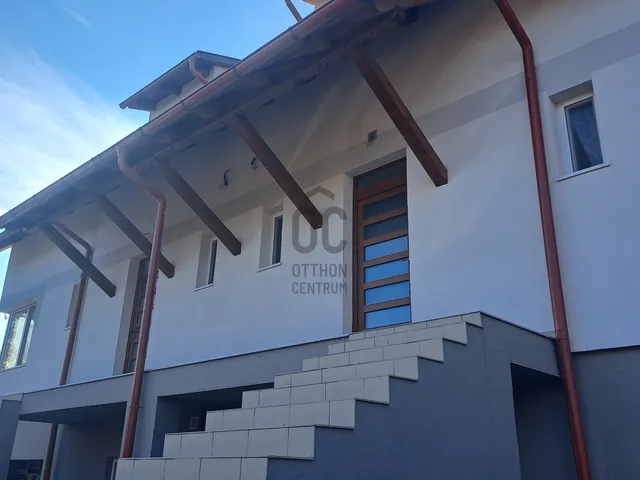 Eladó ház Zsámbék 168 nm