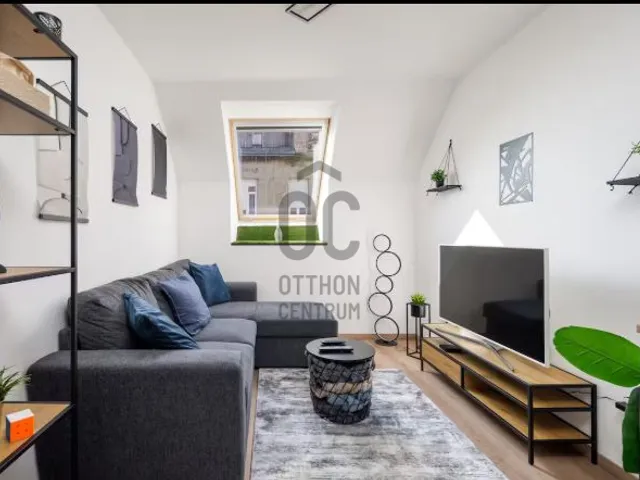 Eladó lakás Budapest VI. kerület 92 nm